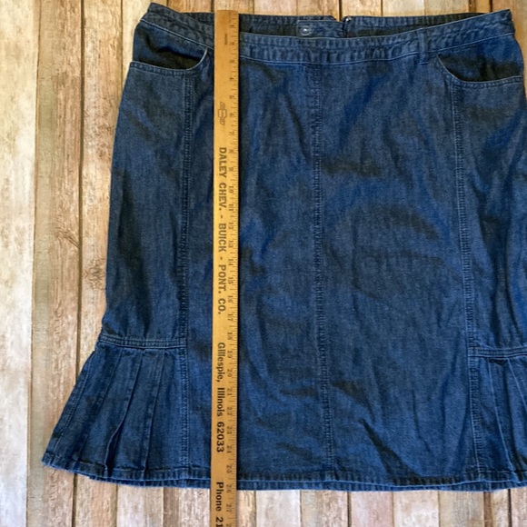 NWT CJ Banks AVG 20W Blue Jean Skirt style 8921 - Picture 4 of 7